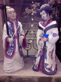 Chinos
